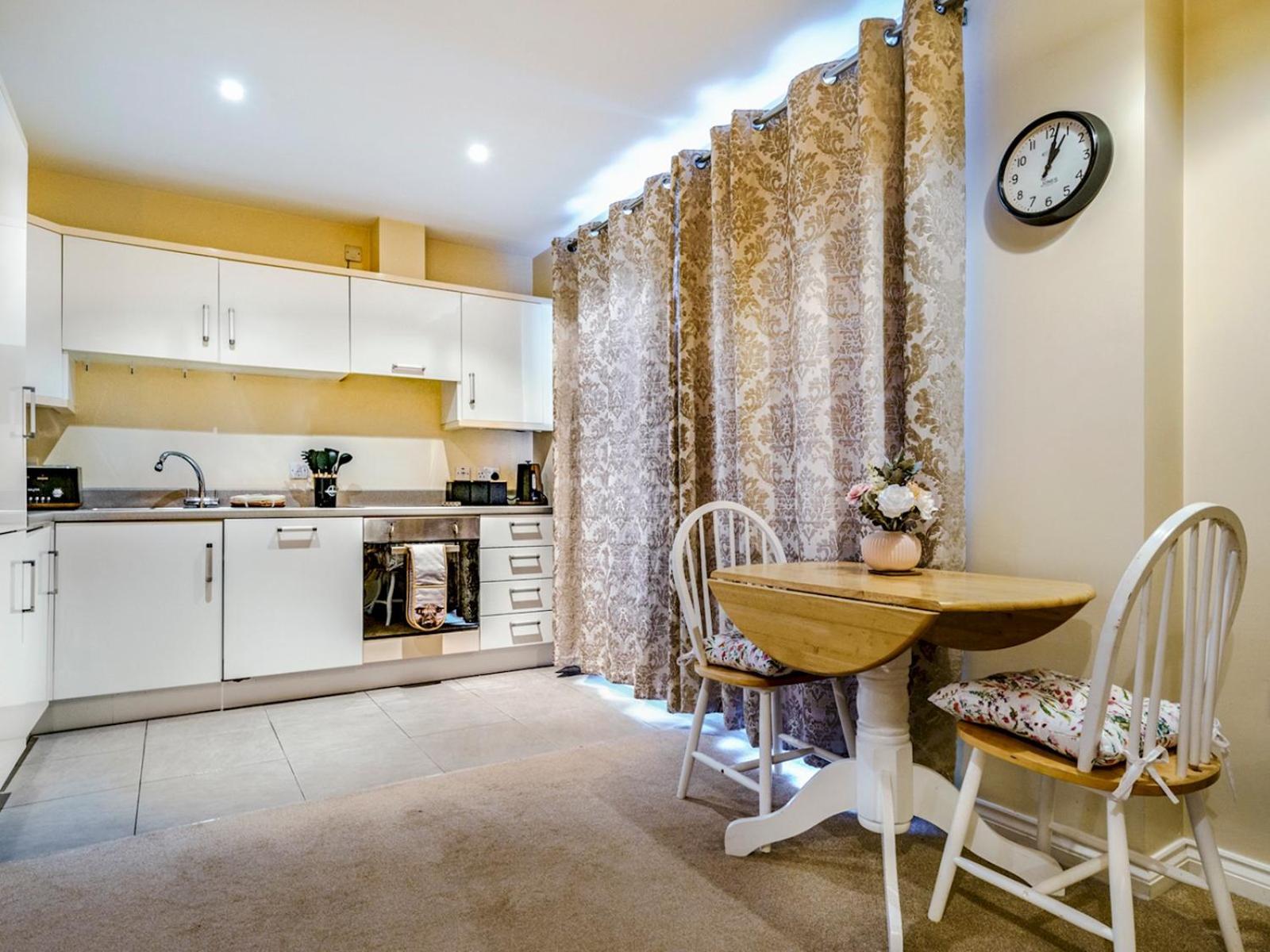 Apartment Cathedral Quarter Centre Walk Everywhere Pass The Keys *